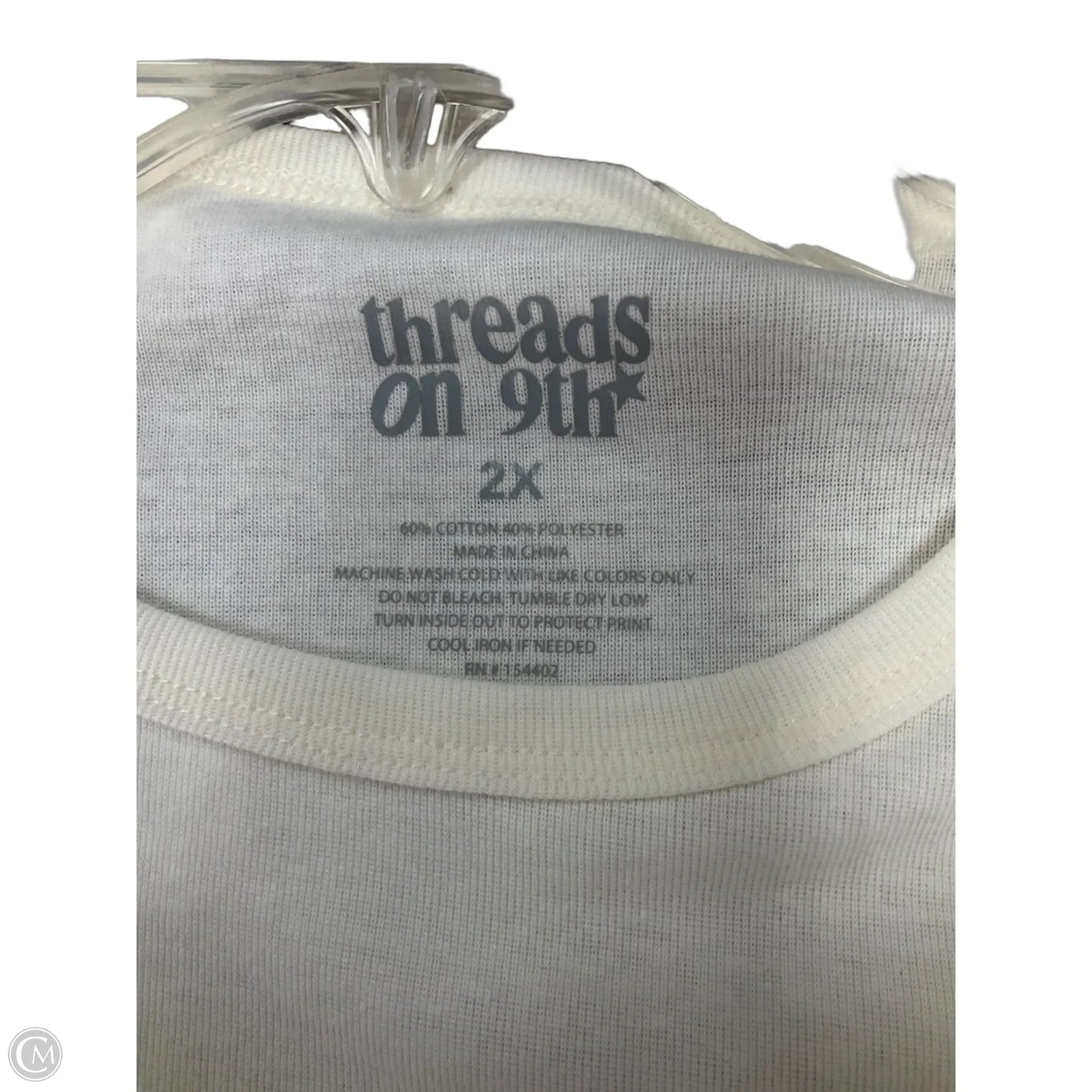 Top Short Sleeve Basic By Clothes Mentor In Cream, Size: 2x