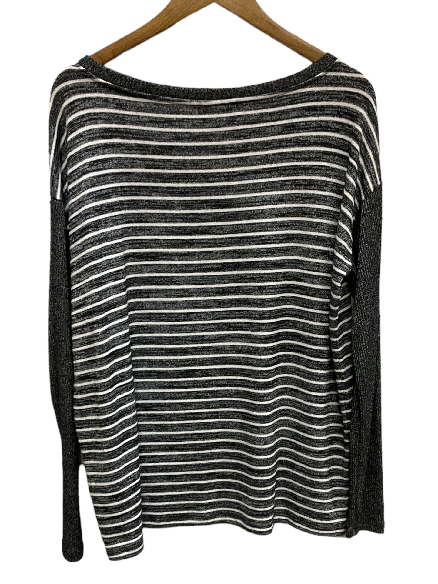 Top Long Sleeve By Gap  Size: M