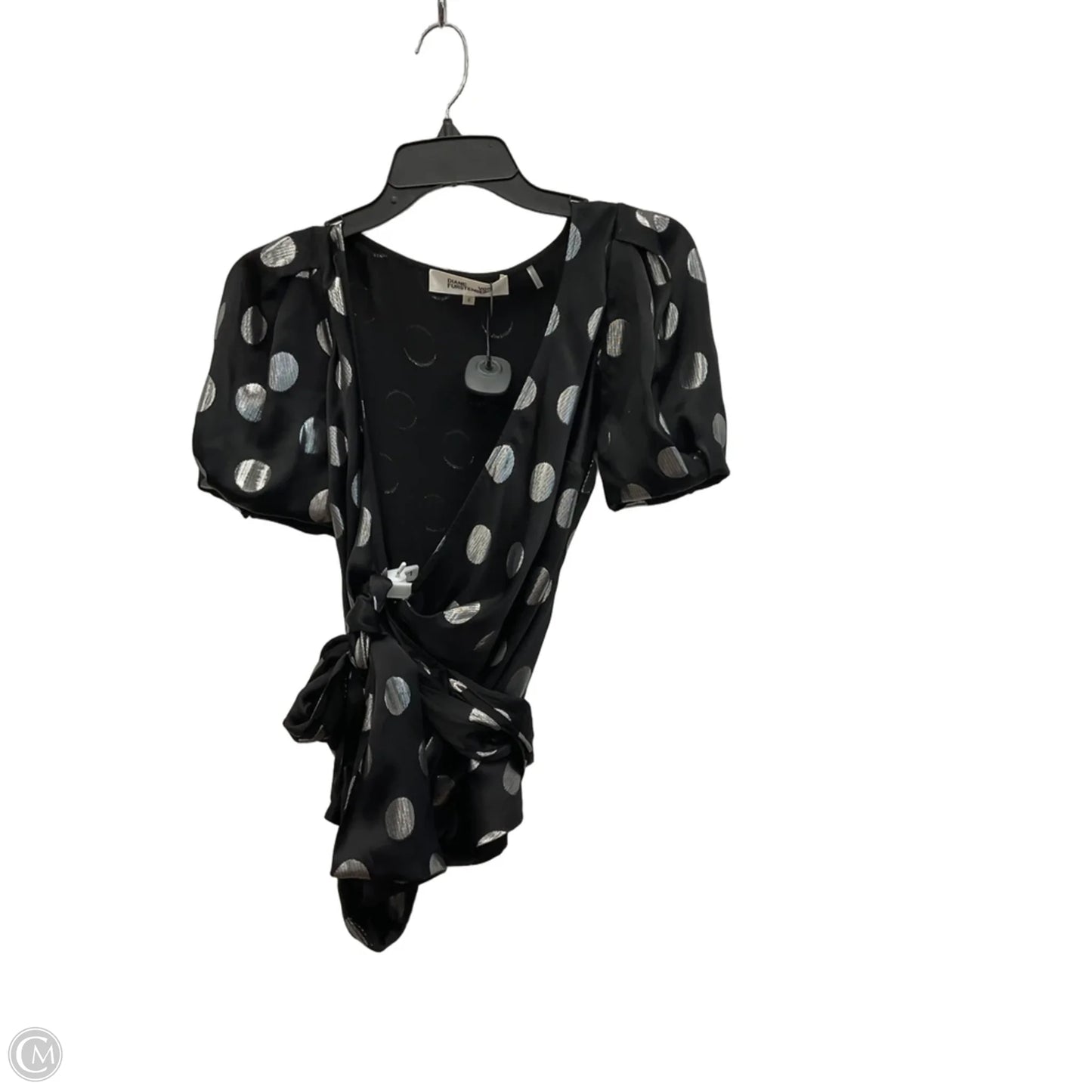 Top Short Sleeve Designer By Diane Von Furstenberg In Polkadot Pattern, Size: Xs