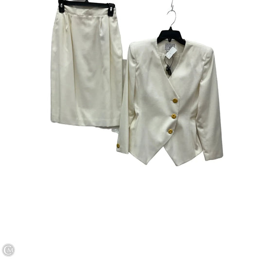 Skirt Suit 2pc By Casual Corner In White, Size: 4