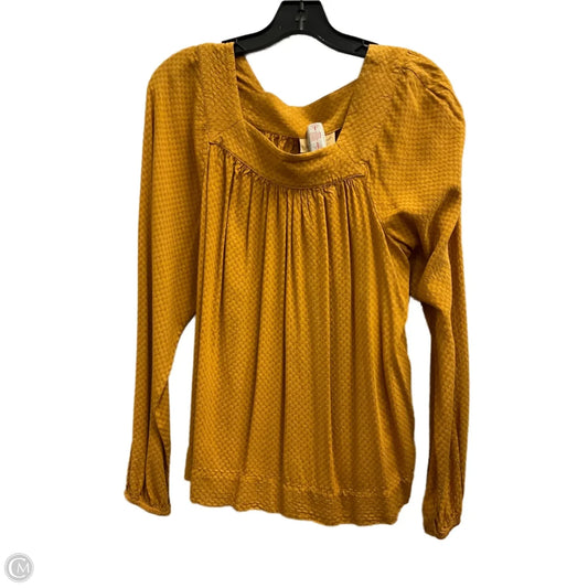 Top Long Sleeve By Universal Thread In Yellow, Size: S