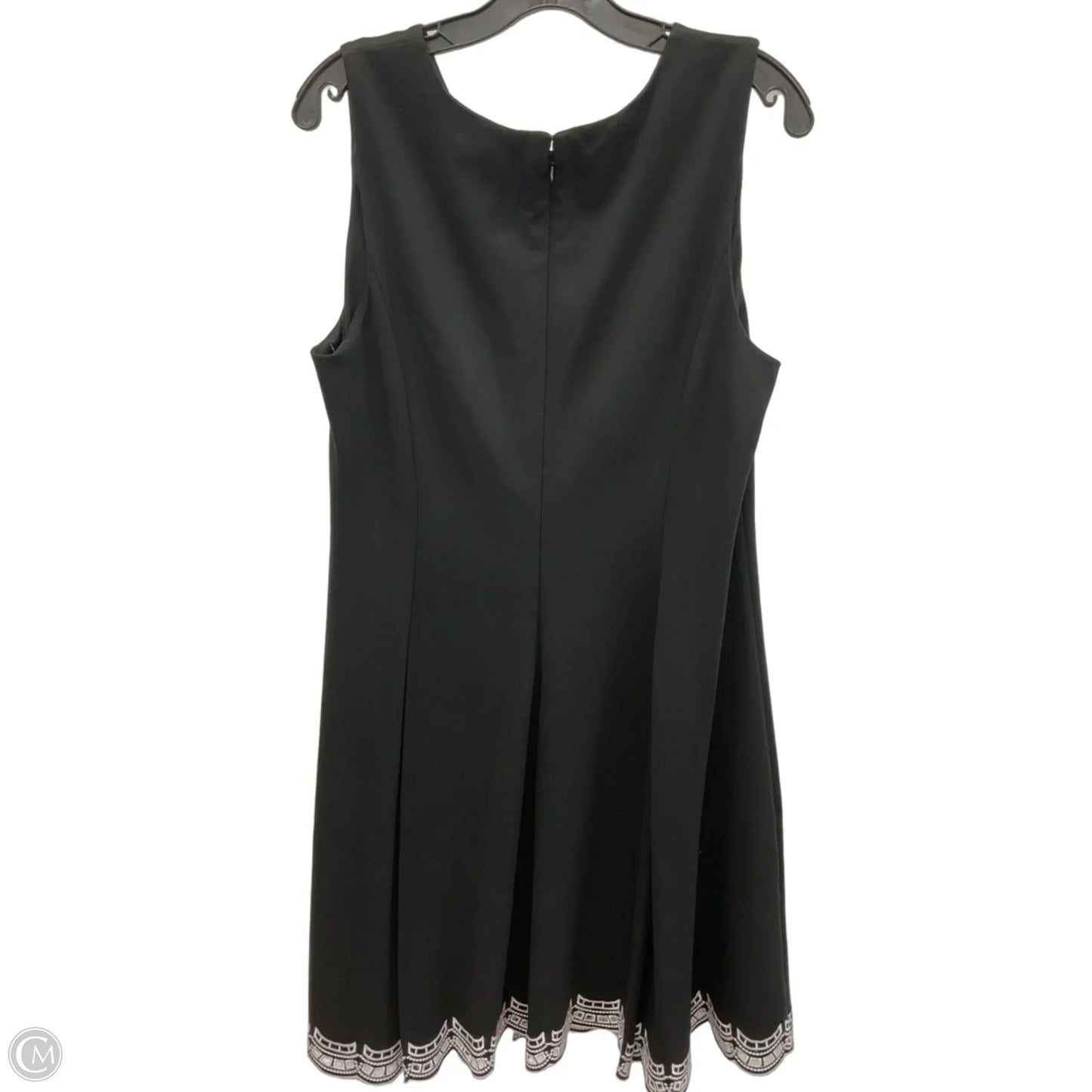 Dress Party Short By Talbots In Black & White, Size: Xlp