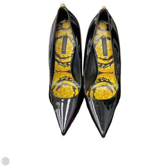 Shoes Luxury Designer By Versace In Black, Size: 8.5