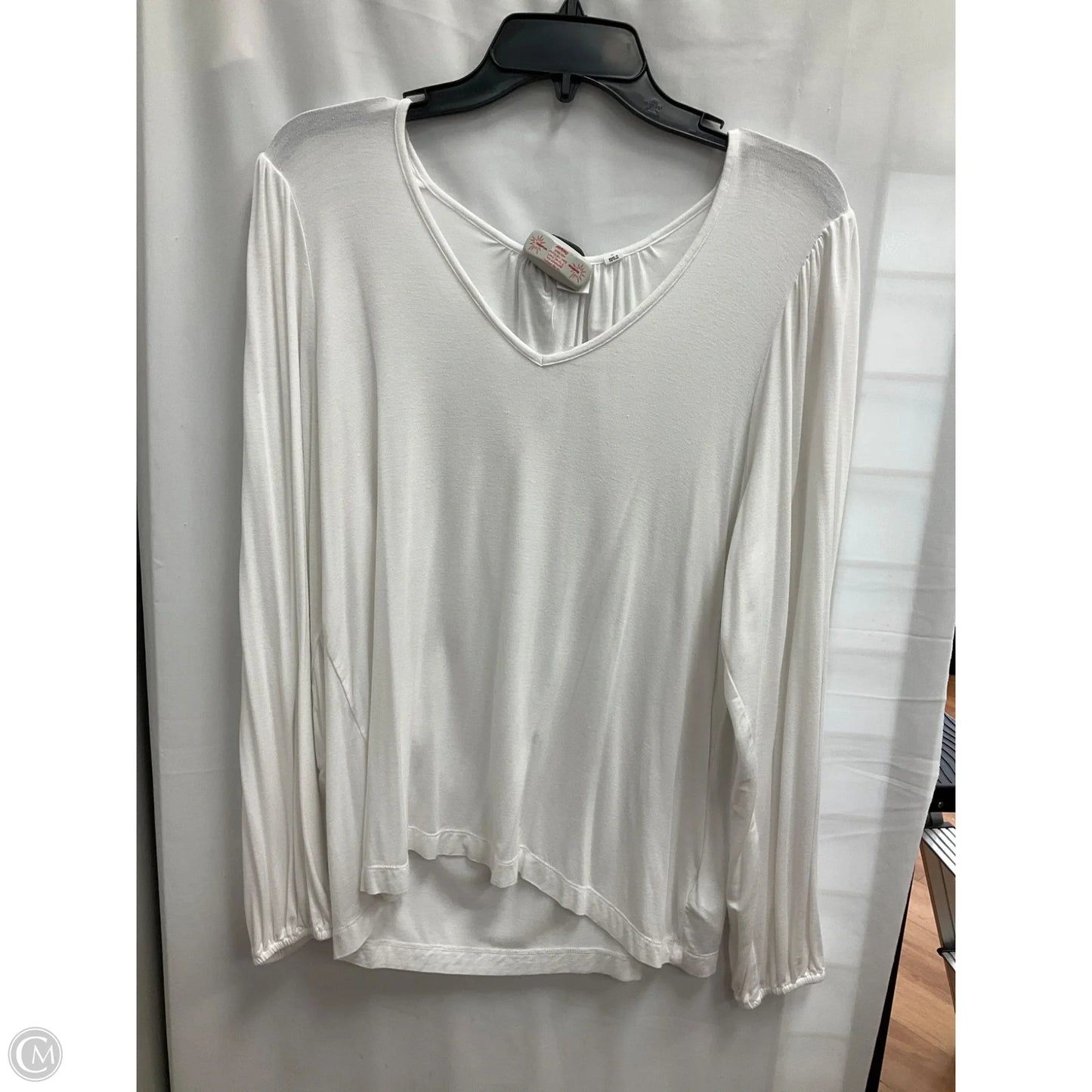 Top Long Sleeve By Gap In White, Size: M