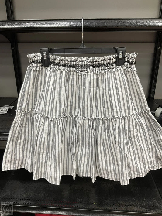 Skirt Designer By Kate Spade In Grey, Size: L