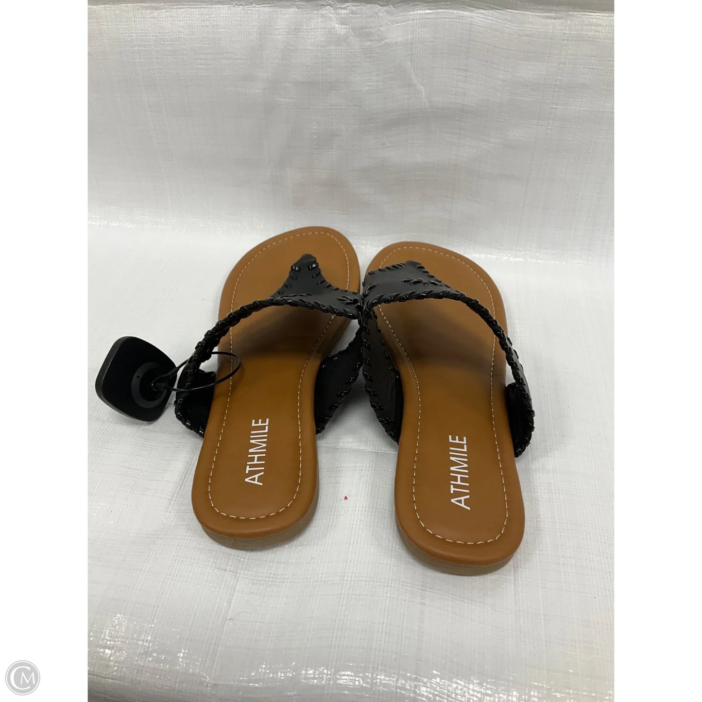 Sandals Flats By Clothes Mentor In Black, Size: 10