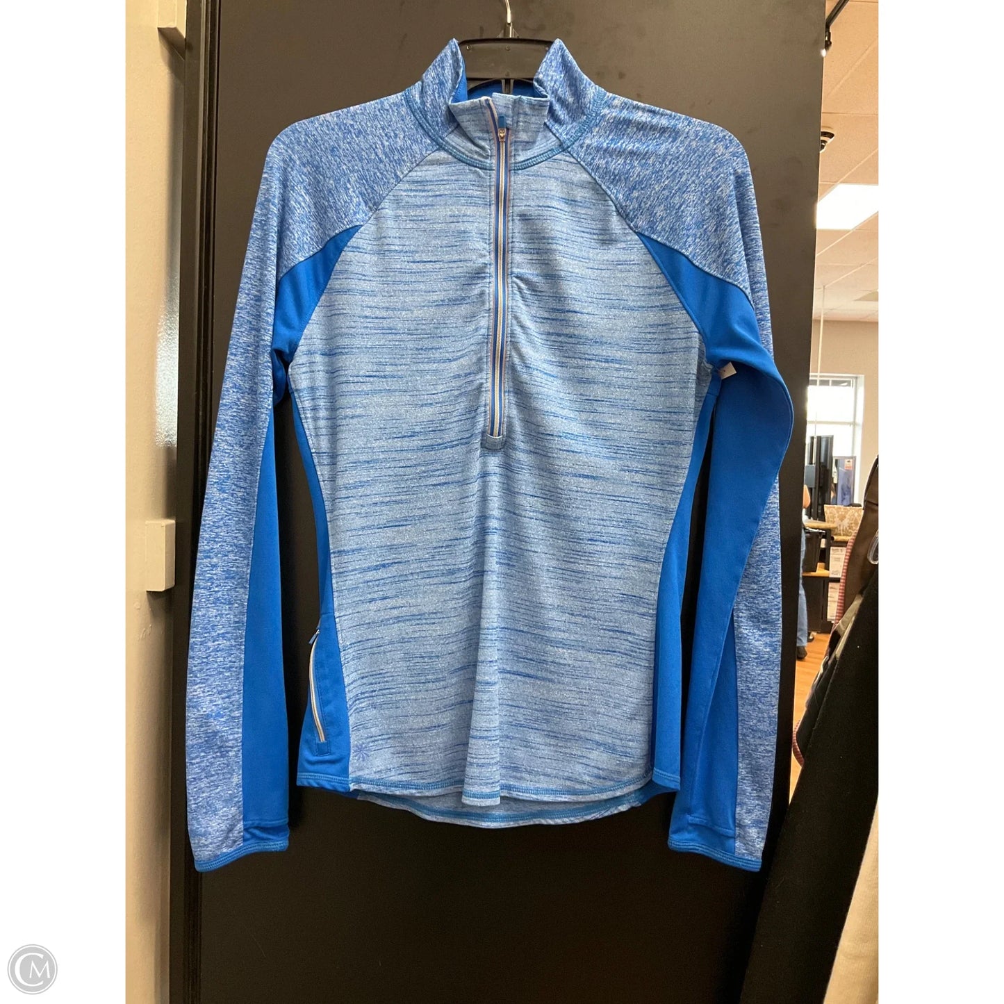 Athletic Top Long Sleeve Collar By Athleta In Blue, Size: S