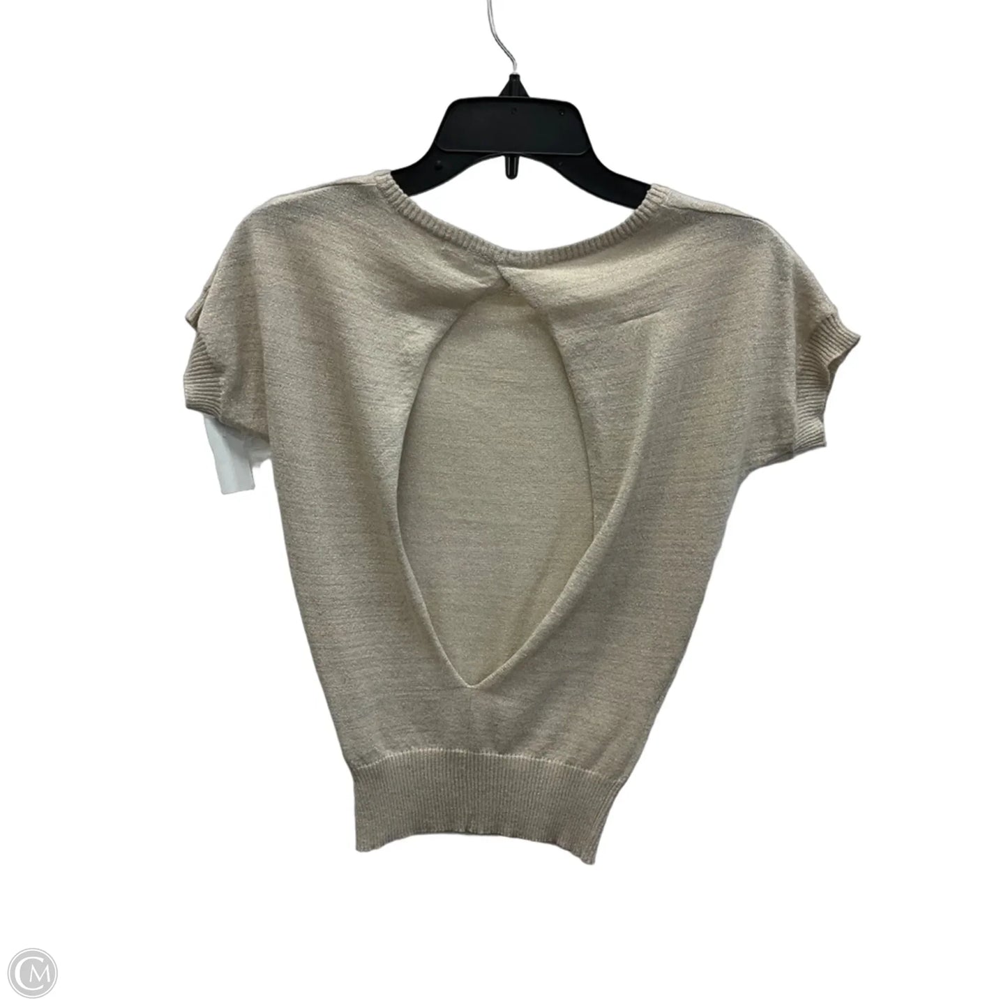 Top Short Sleeve By Kimichi Blue In Gold, Size: Xs