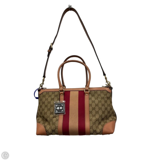 Handbag Luxury Designer By Gucci, Size: Medium