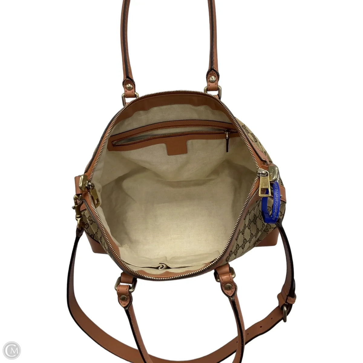 Handbag Luxury Designer By Gucci, Size: Medium