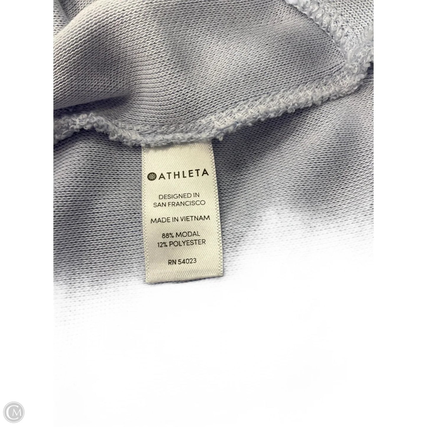 Athletic Top Long Sleeve Collar By Athleta In Purple, Size: M