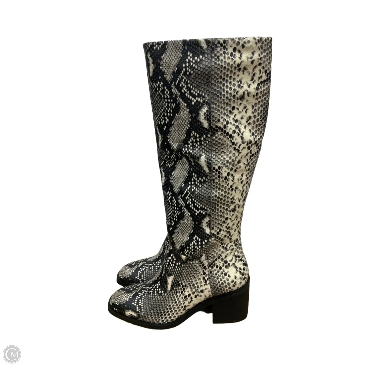 Boots Knee Flats By Crown Vintage In Animal Print, Size: 9