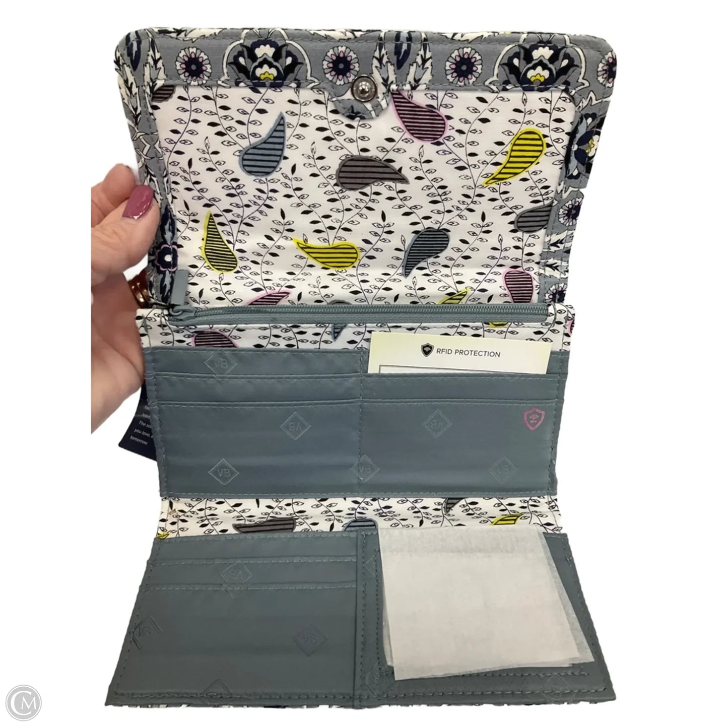 Wallet By Vera Bradley, Size: Medium