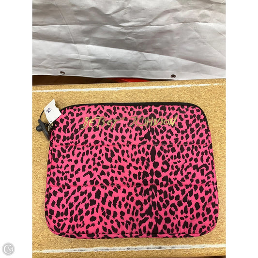 Laptop Bag By Betsey Johnson, Size: Small