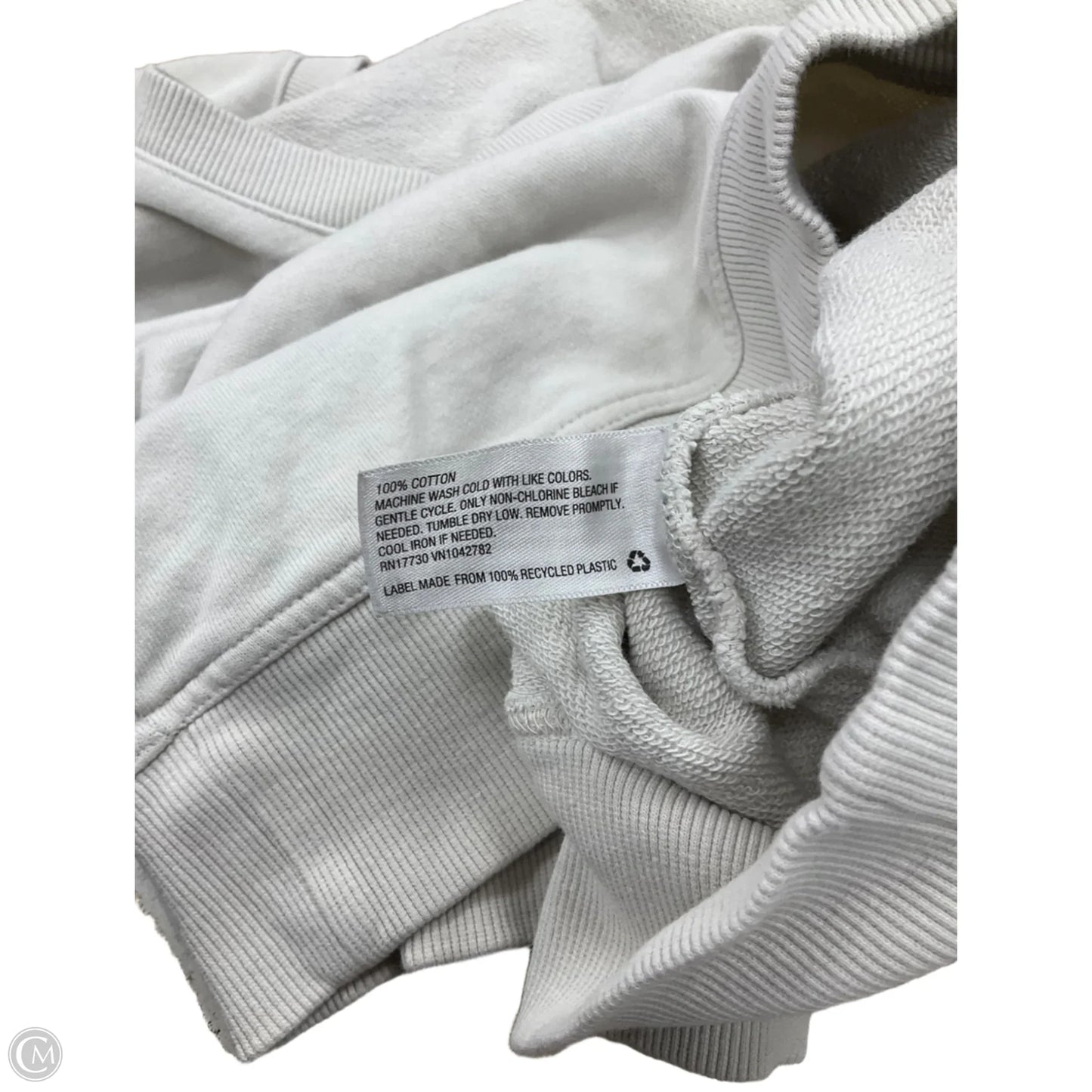 Top Long Sleeve By Universal Thread In Cream, Size: Xs