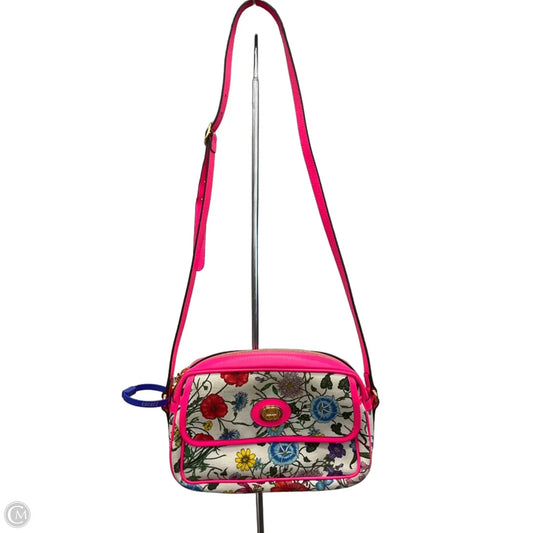 Crossbody Luxury Designer By Gucci, Size: Medium