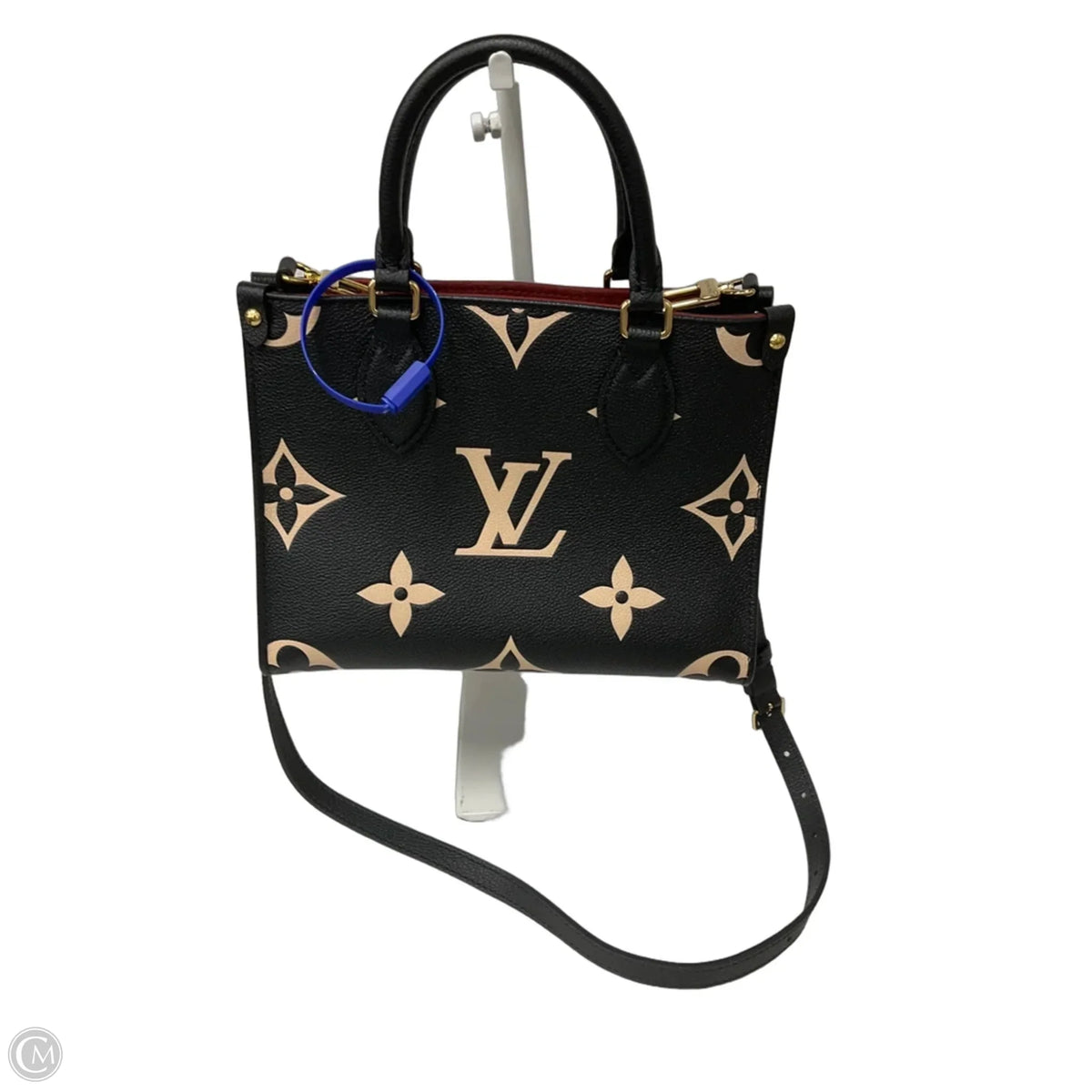 Crossbody Luxury Designer By Louis Vuitton, Size: Medium