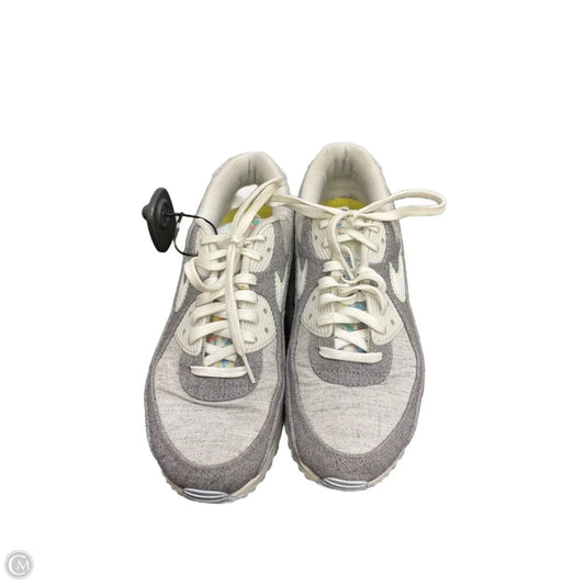 Shoes Athletic By Nike In Grey & White, Size: 8