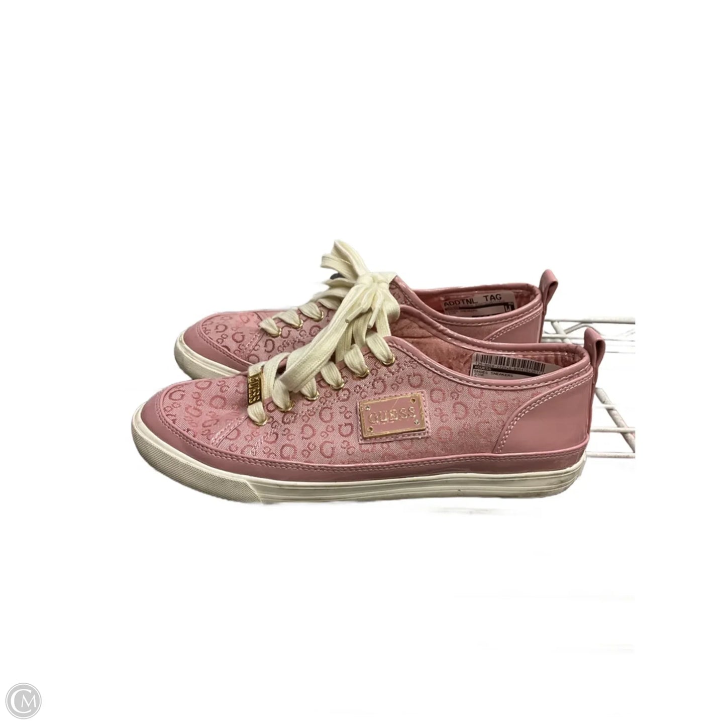 Shoes Sneakers By Guess In Pink, Size: 9