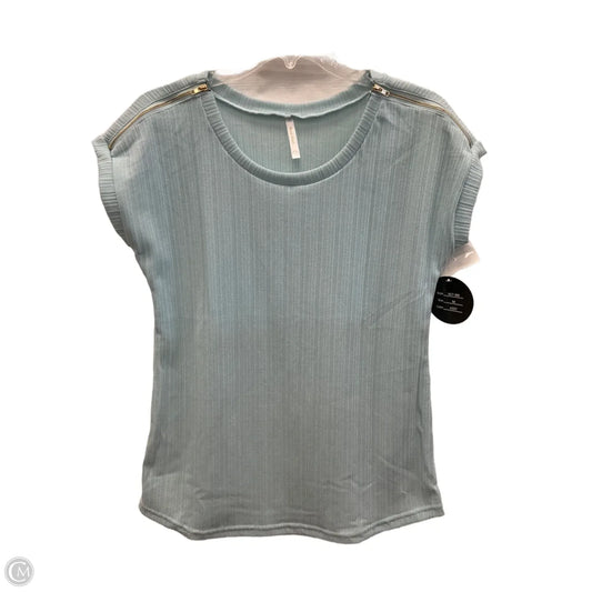 Top Short Sleeve By Clothes Mentor In Blue, Size: M