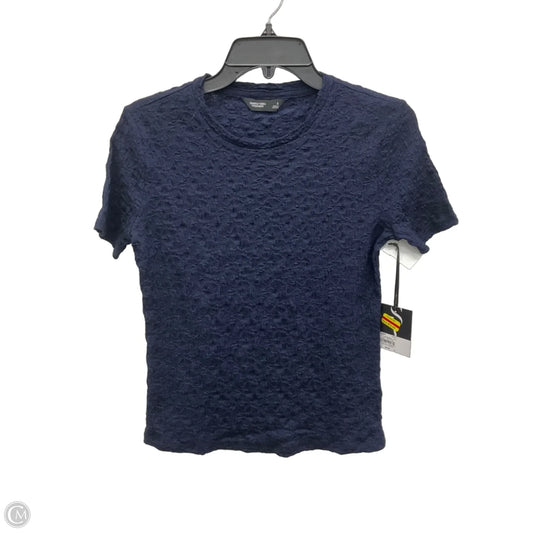 Top Short Sleeve By Simply Vera In Navy, Size: S