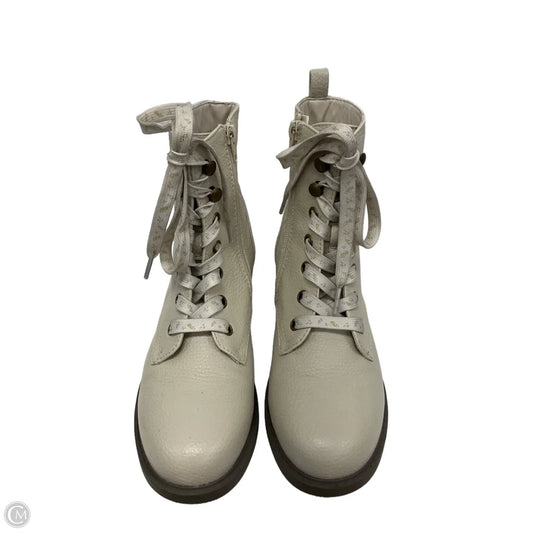 Boots Hiking By Maurices In White, Size: 6.5