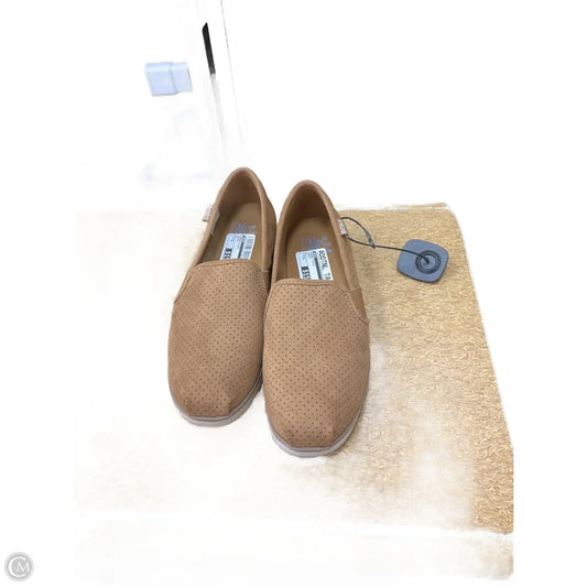 Shoes Flats By Bobs In Brown, Size: 9