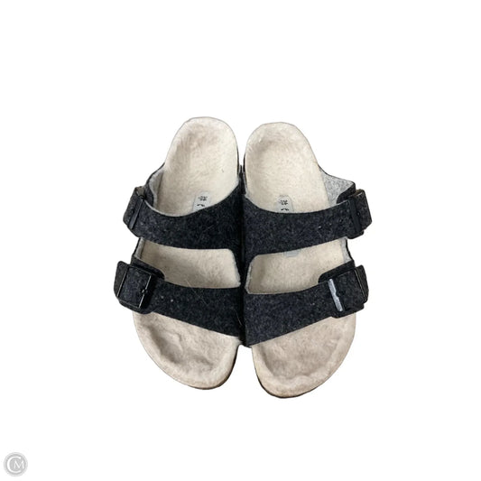 Sandals Flats By Birkenstock In Grey, Size: 7