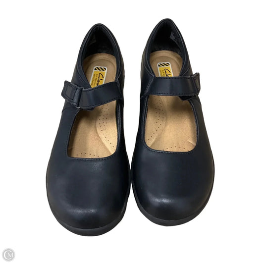 Shoes Flats By Clarks In Black, Size: 8