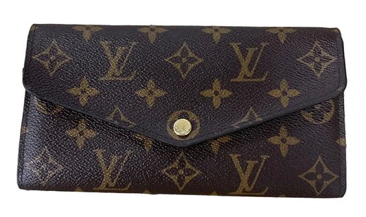 Wallet Luxury Designer By Louis Vuitton, Size: Medium