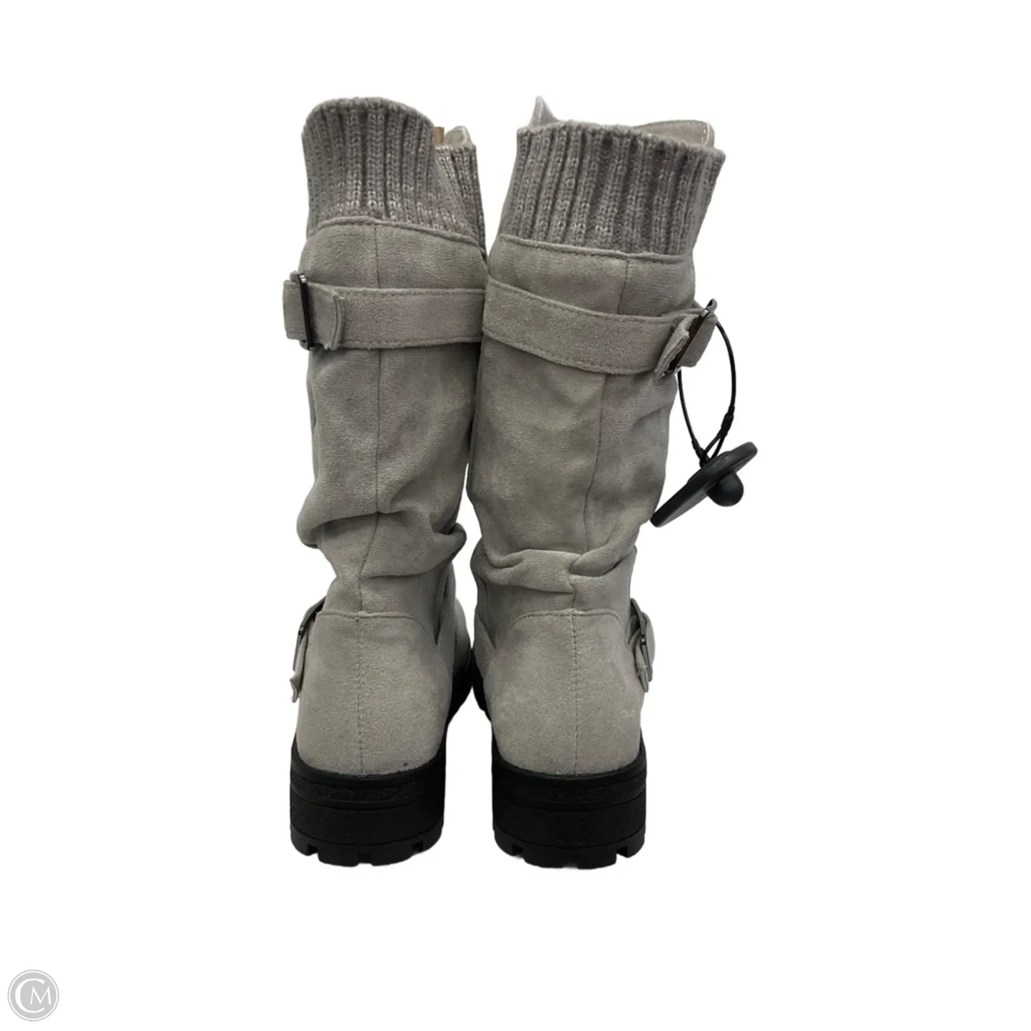 Boots Ankle Flats By Cmf In Grey, Size: 6