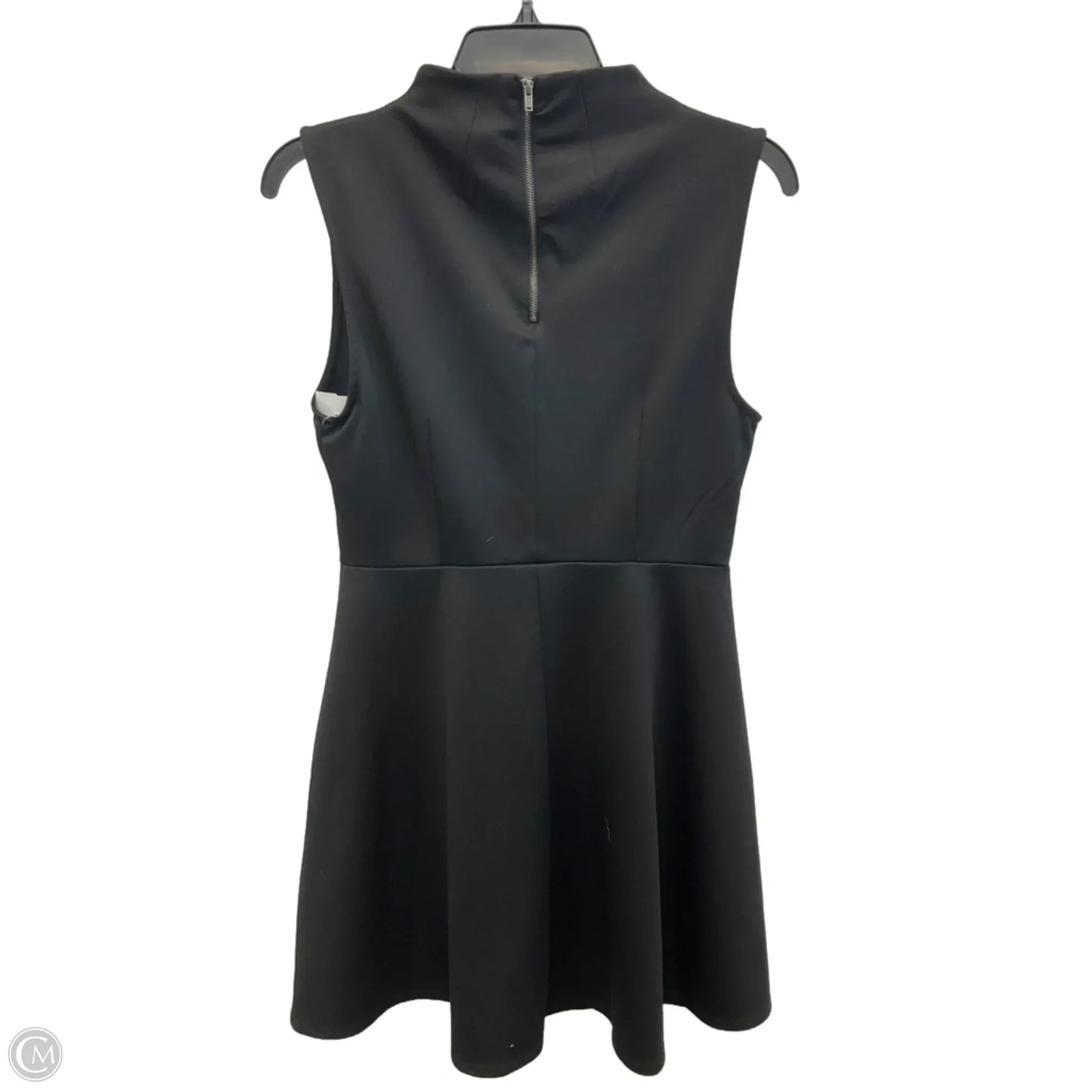 Dress Casual Short By Elodie In Black, Size: M