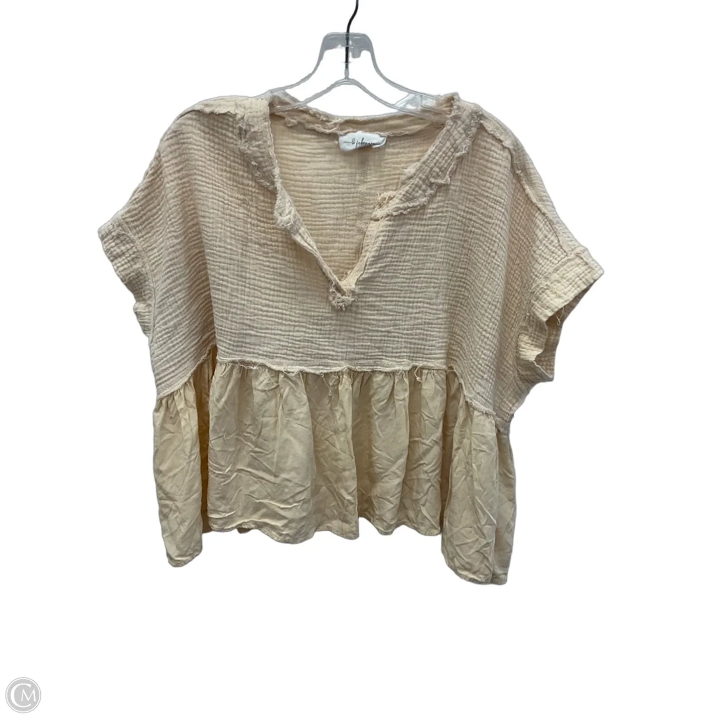 Top Short Sleeve By Cmf In Cream, Size: L