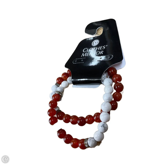 Bracelet Beaded By Clothes Mentor, Size: 02 Piece Set