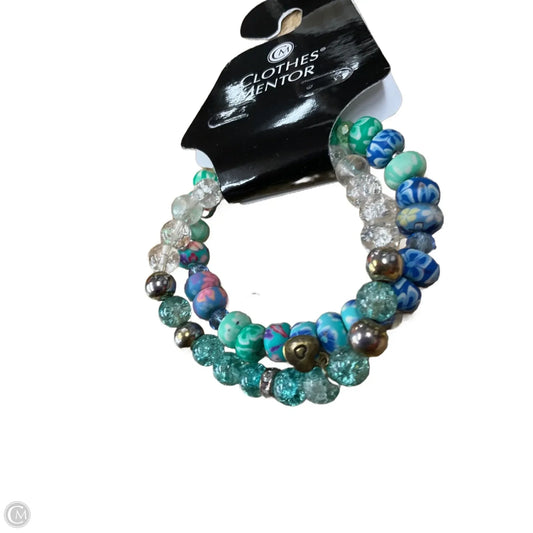 Bracelet Beaded By Clothes Mentor, Size: 02 Piece Set