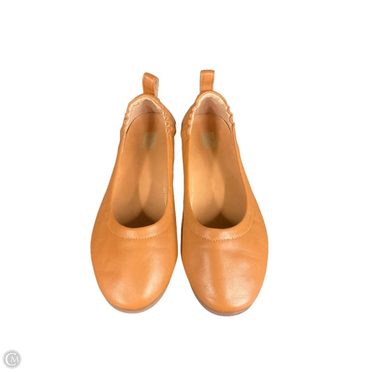 Shoes Flats By Fitflop In Tan, Size: 5