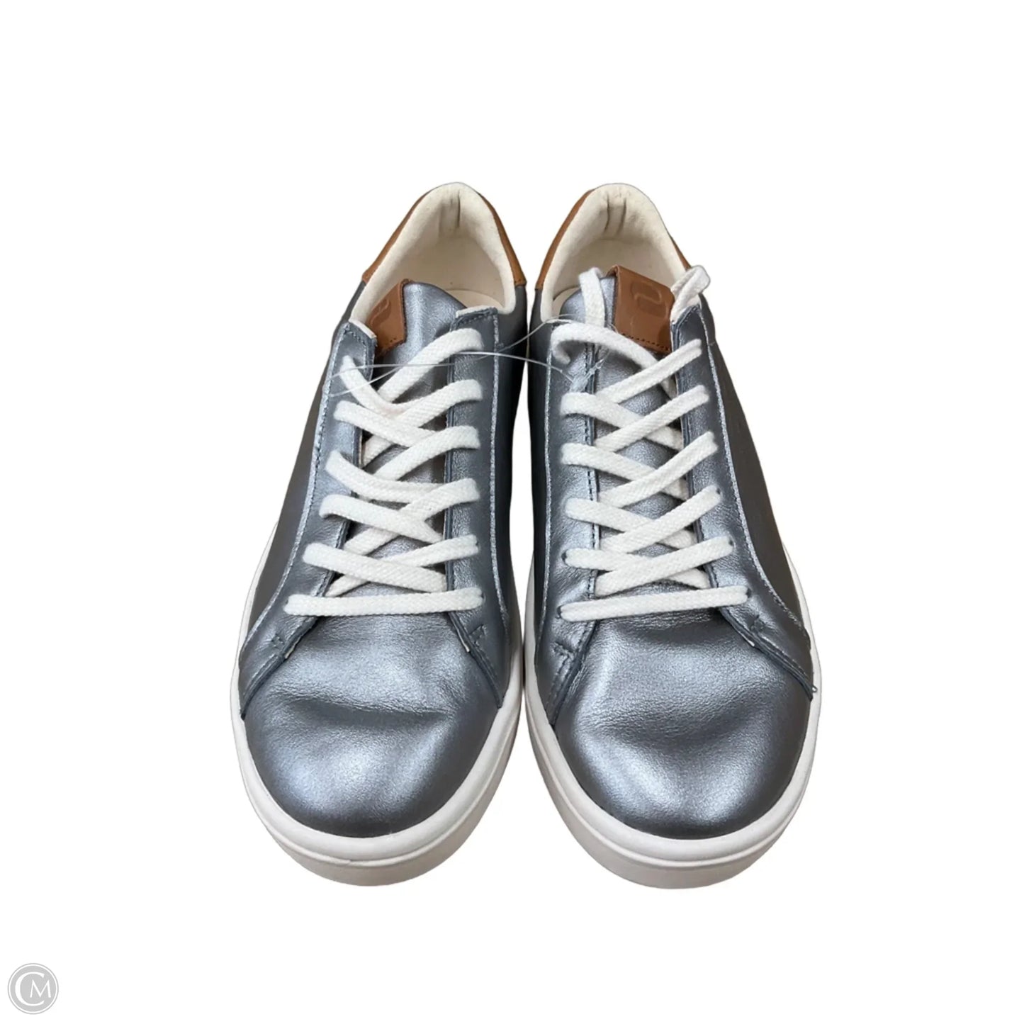 Shoes Sneakers By Infinity In Silver, Size: 7