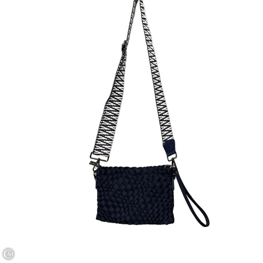 Crossbody By Cmb, Size: Small