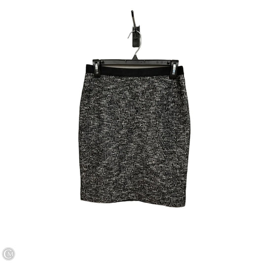 Skirt Mini & Short By Ann Taylor In Black & White, Size: 2