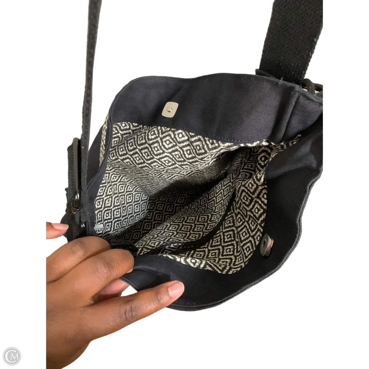 Crossbody By Clothes Mentor, Size: Medium
