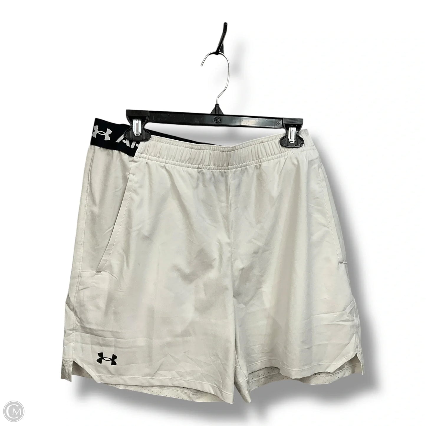 Athletic Shorts By Under Armour In White, Size: Xl