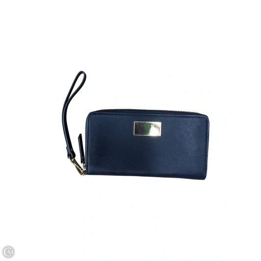 Wristlet By Clothes Mentor, Size: Small