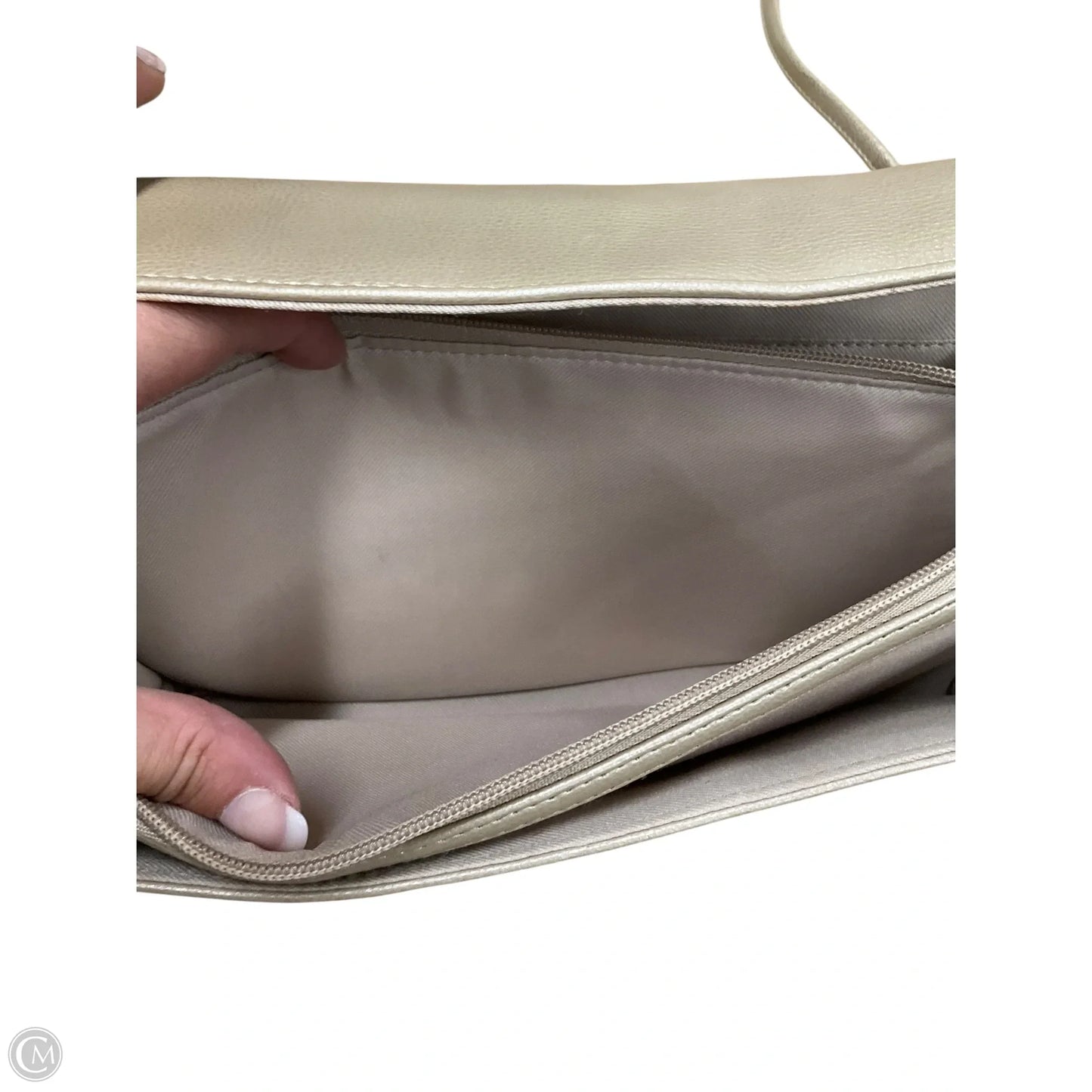 Crossbody By Clothes Mentor, Size: Medium