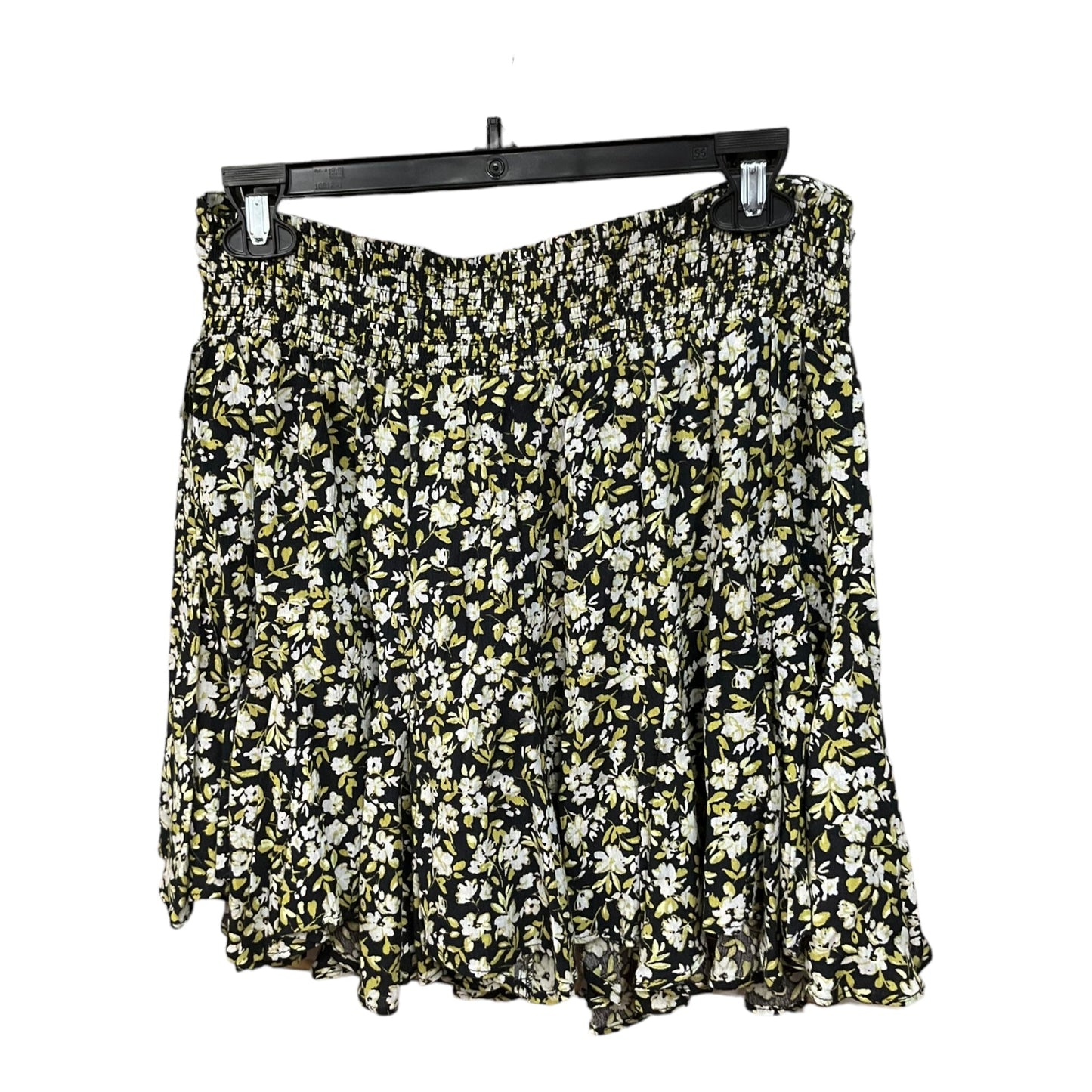 Floral Print Shorts By Together, Size L