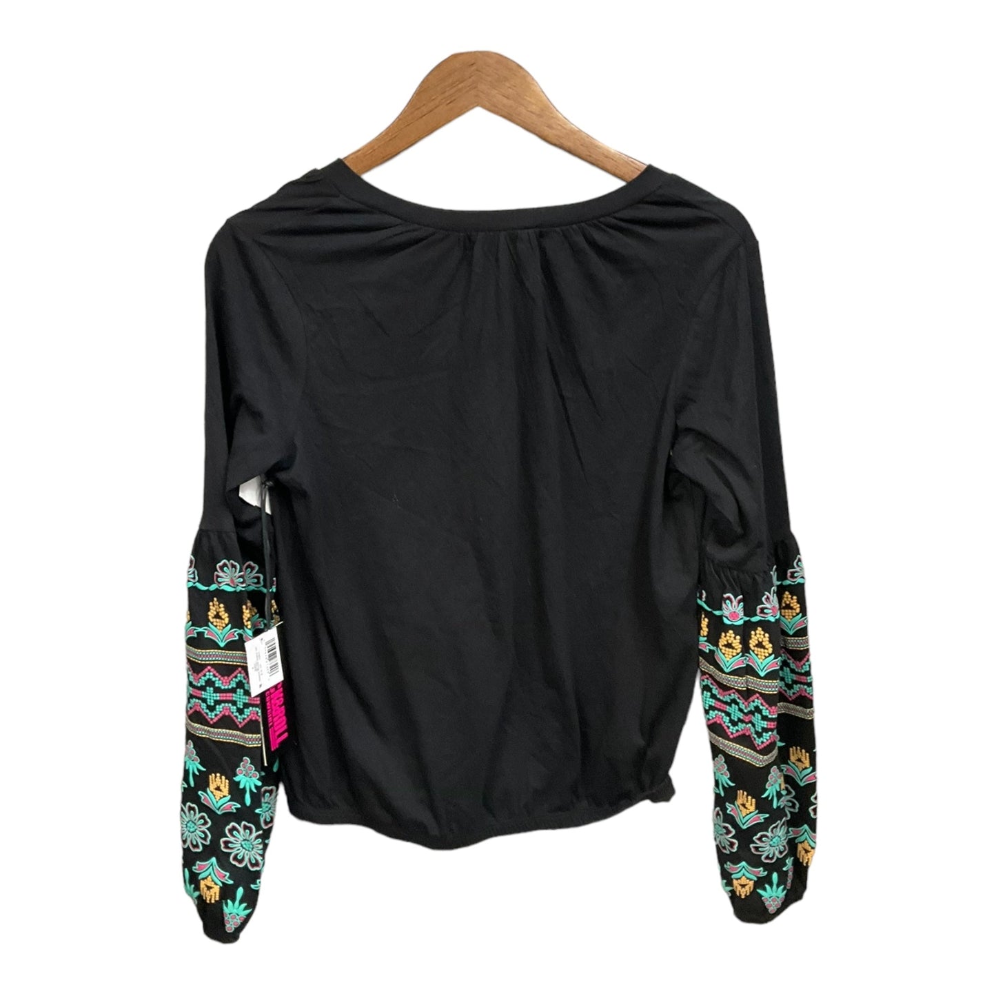 Top Long Sleeve By Clothes Mentor In Multi-colored, Size: M