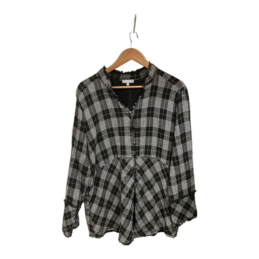 Top Long Sleeve By Habitat In Plaid Pattern, Size: L