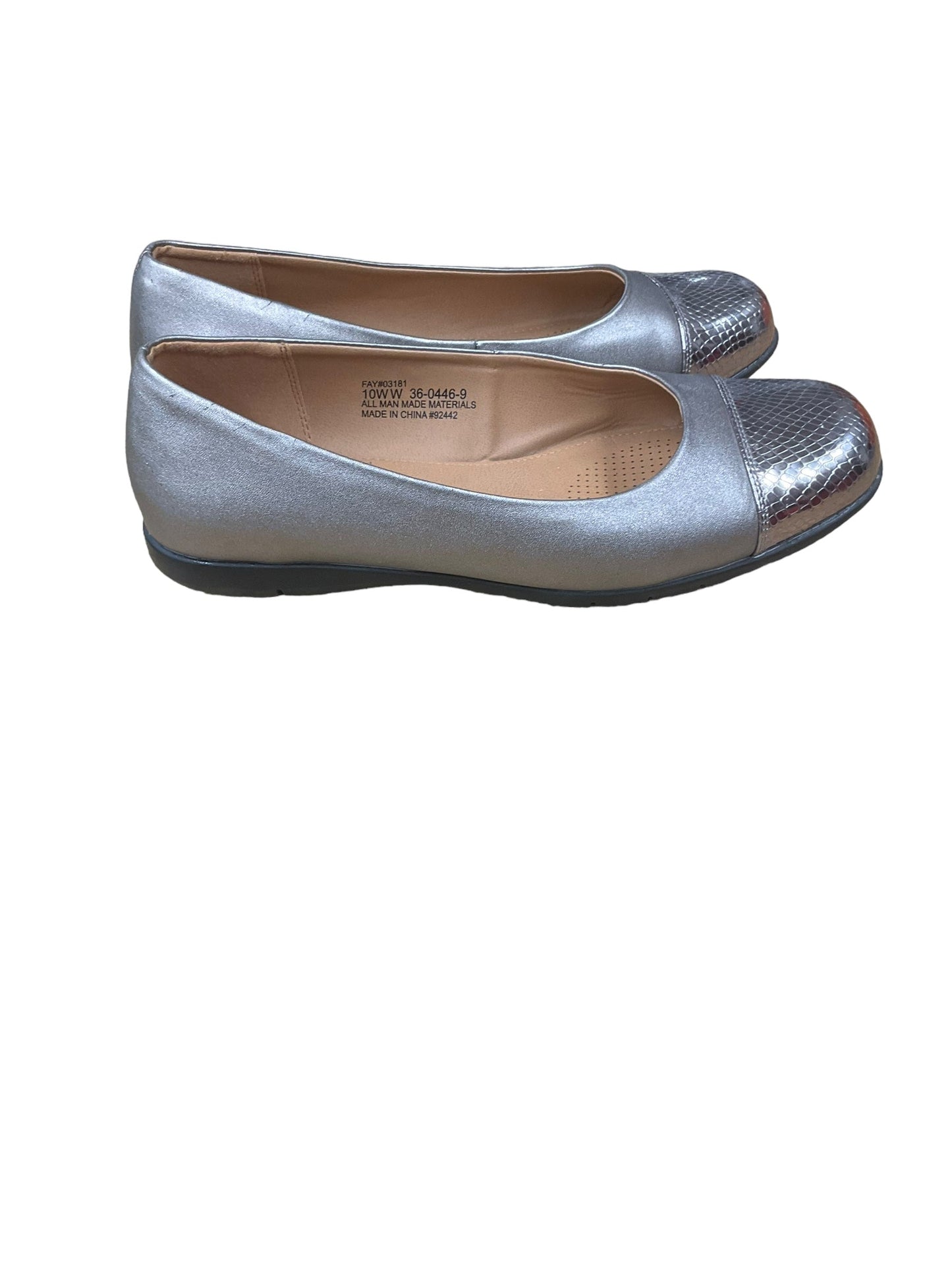 Silver Shoes Flats Comfortview, Size 10