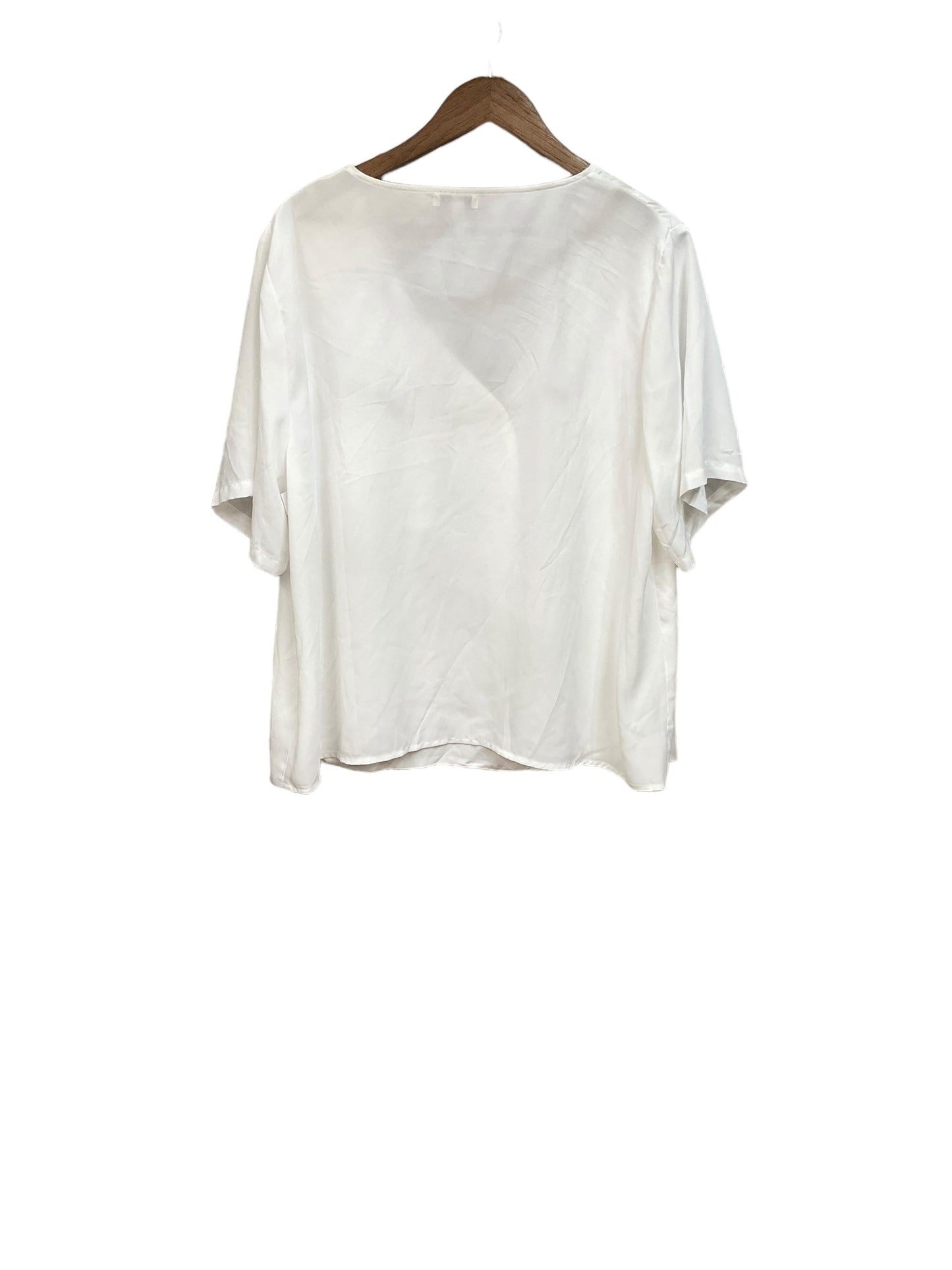 Top Short Sleeve By Opheliarose In White, Size: 2x