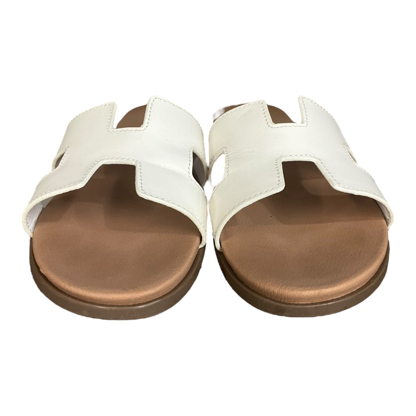 White Sandals Flats Steve Madden, Size 10