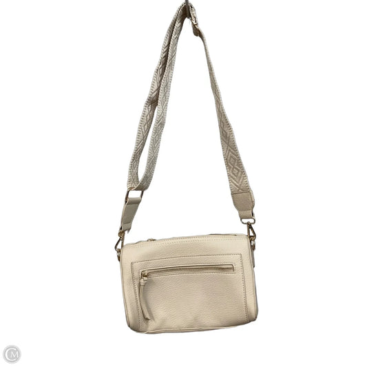 Crossbody By Clothes Mentor, Size: Small